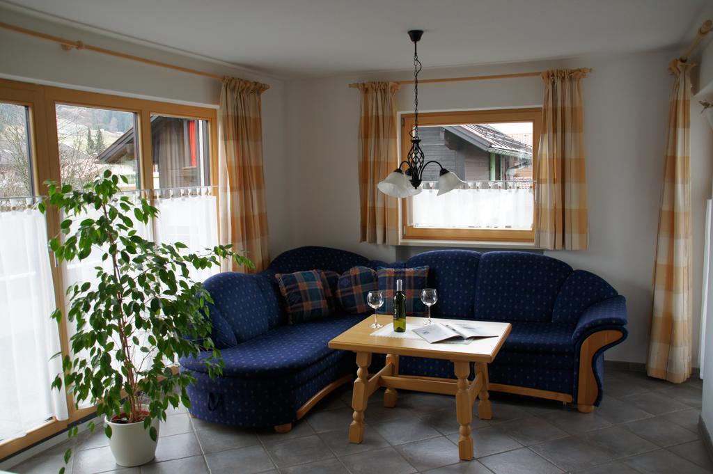 Ferienwohnungen Ellen Müller Fischen im Allgäu Zimmer foto