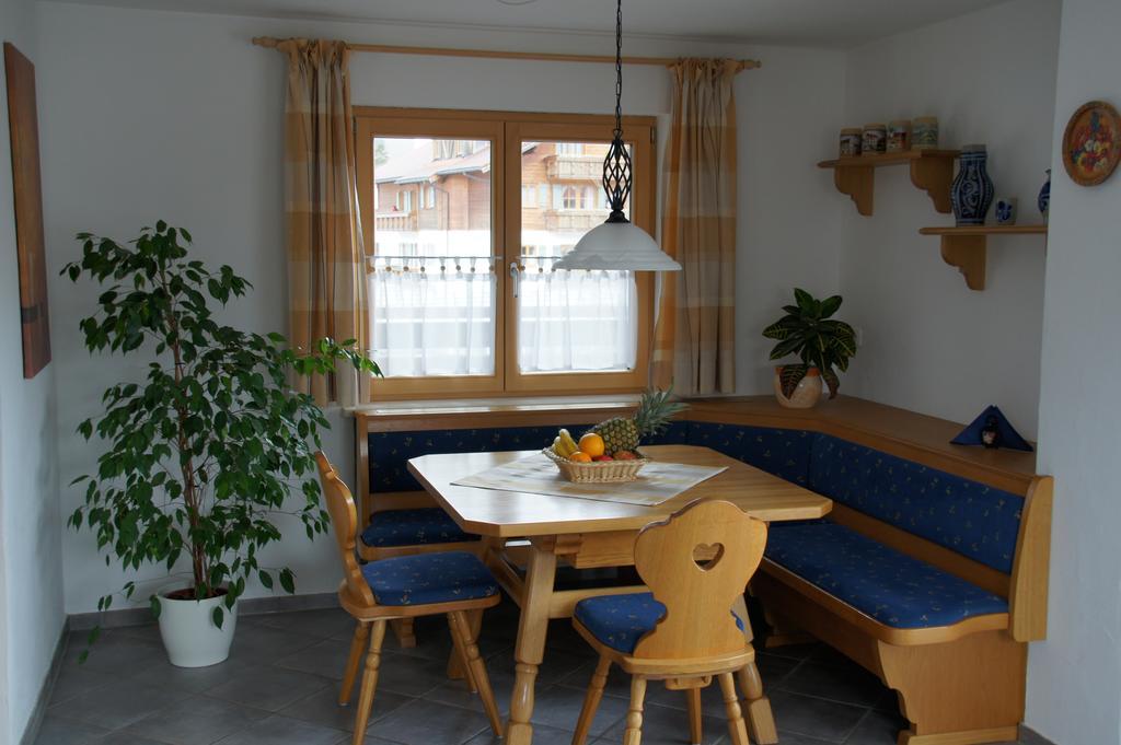 Ferienwohnungen Ellen Müller Fischen im Allgäu Zimmer foto